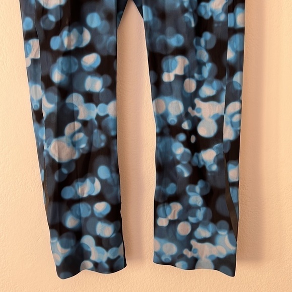 Sweaty Betty X ModelFIT Blue/Black Tranquil Lights Zero Gravity Leggings Size S - Picture 4 of 8